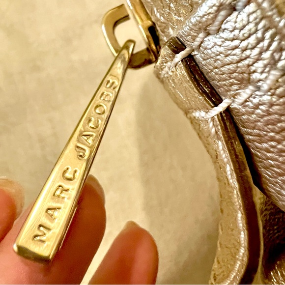 Marc Jacobs Leather Handle Bag - Picture 5 of 8